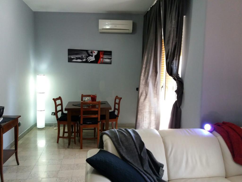 B&B Italia Napoli Exterior photo