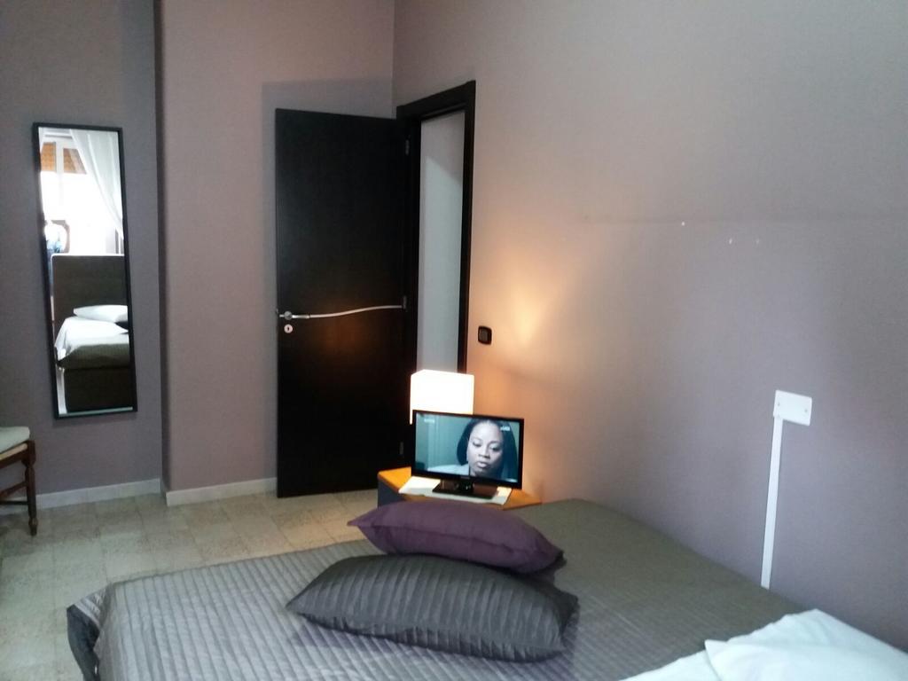 B&B Italia Napoli Exterior photo